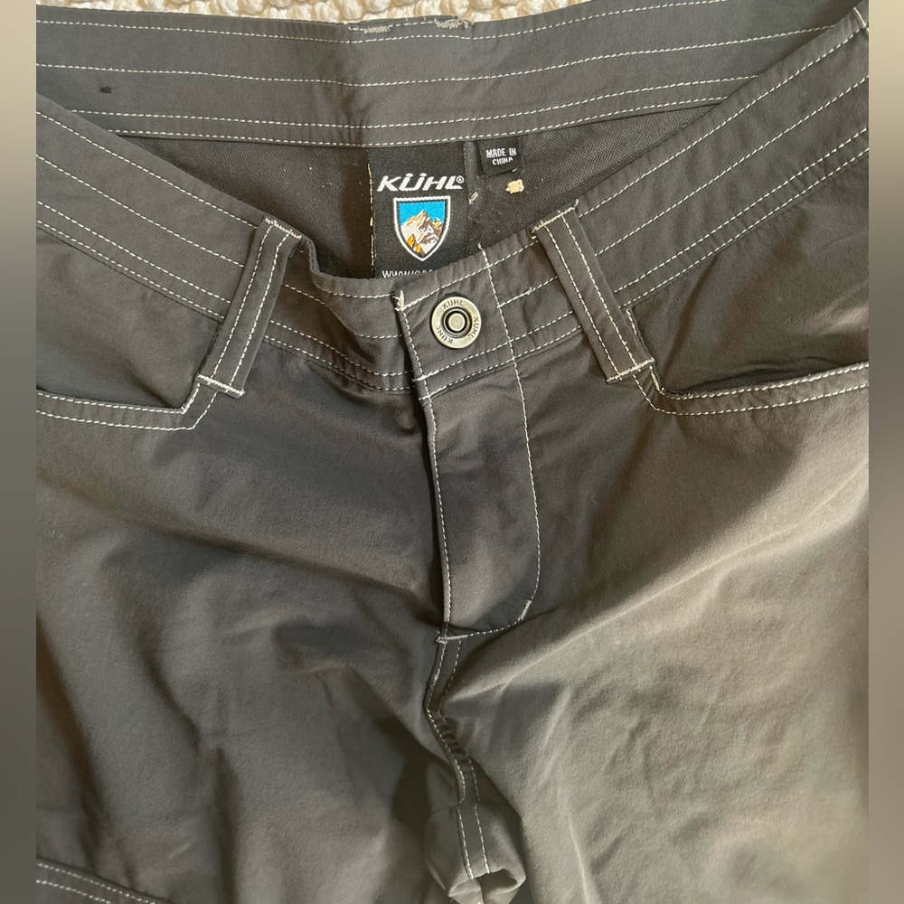 Kuhl Black Capris with Contrast Stitching - Picture 4 of 5